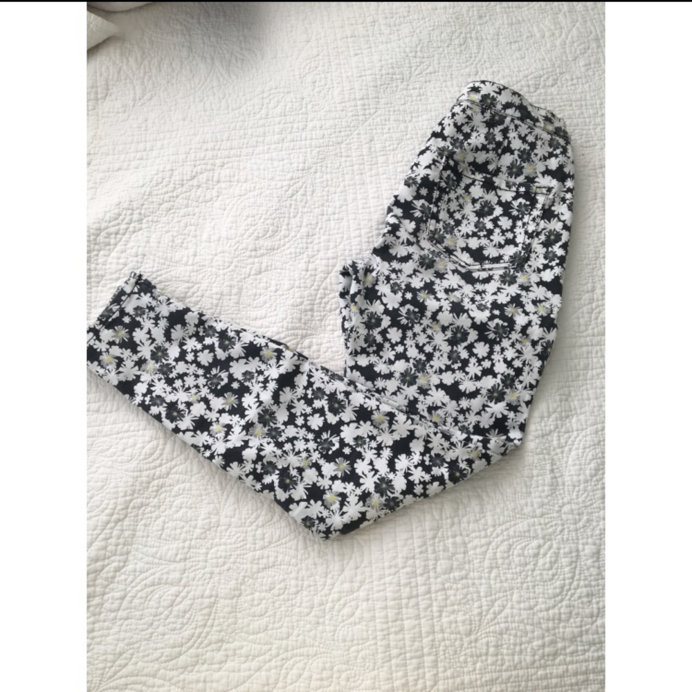 Floral skinny pants